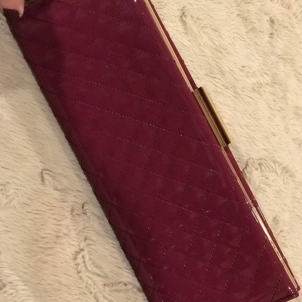 Salvatore Ferragamo quilted clutch - Picture 5 of 8